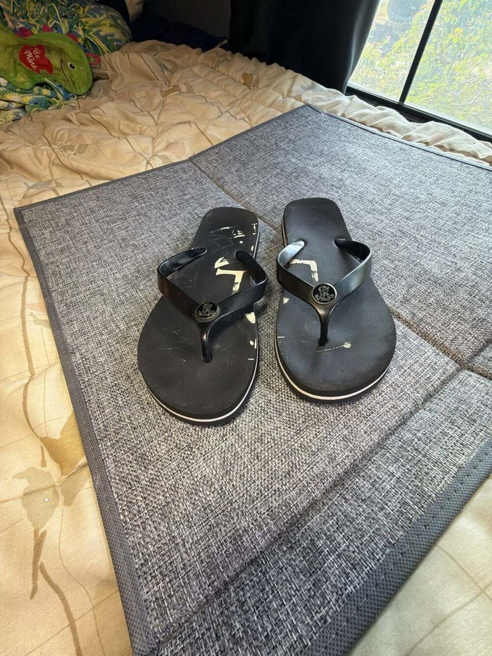 Ralph Lauren Flip Flops Size 7-8 Black White Thong Sandals